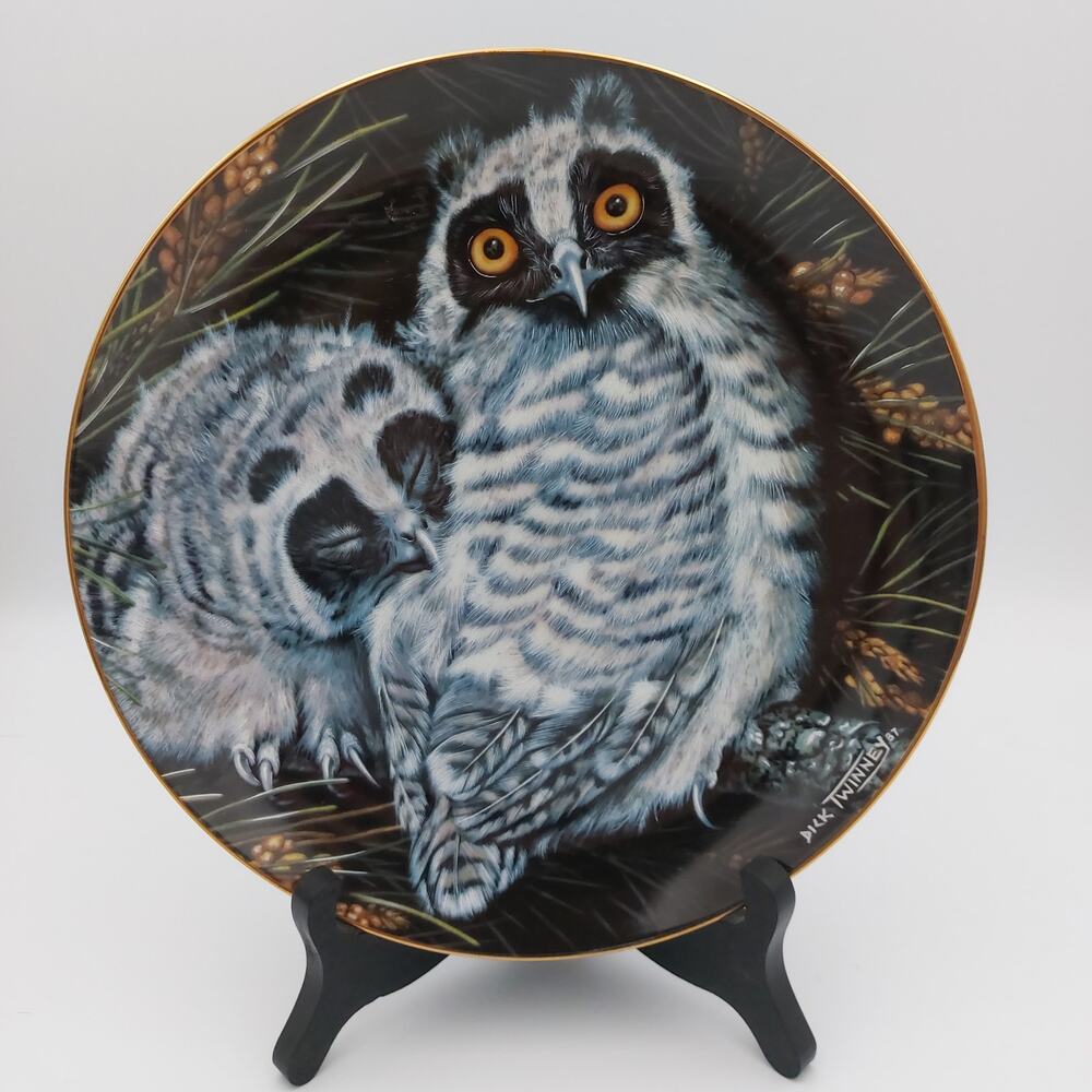 Danbury Mint Wedgwood Long Eared Owl Chicks Plate Dick Twinney 1988 Baby Owls